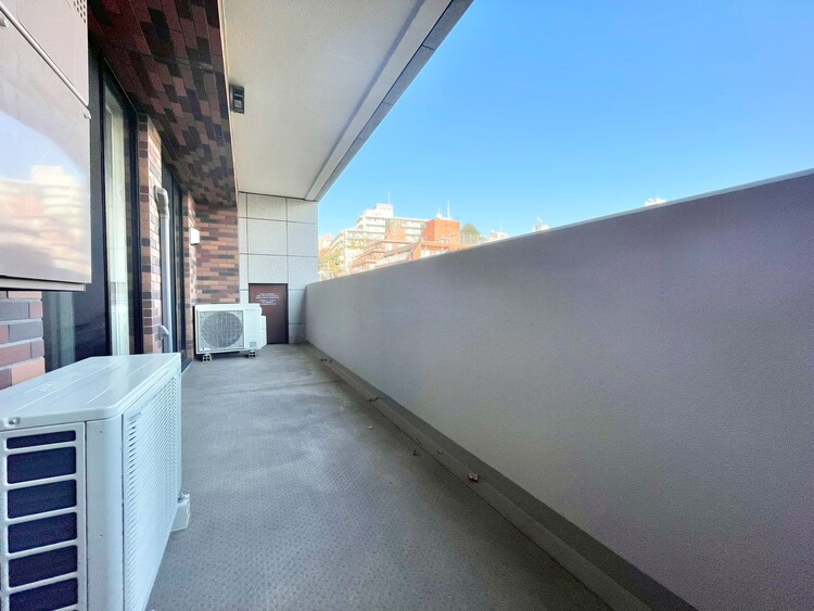 その他 朝の澄んだ空気や、夕方に吹く清々しい風を感じられるバルコニー。