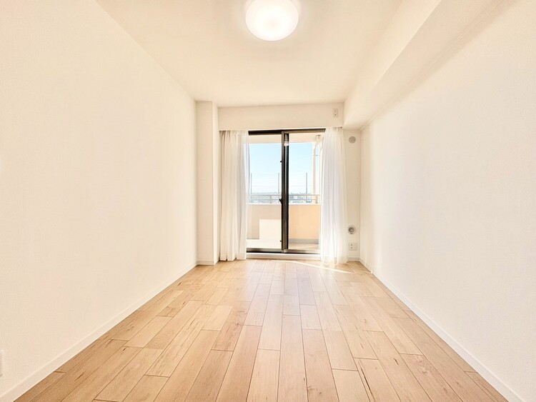 その他 清かで艶やかな時間をもたらしてくれる室内です。