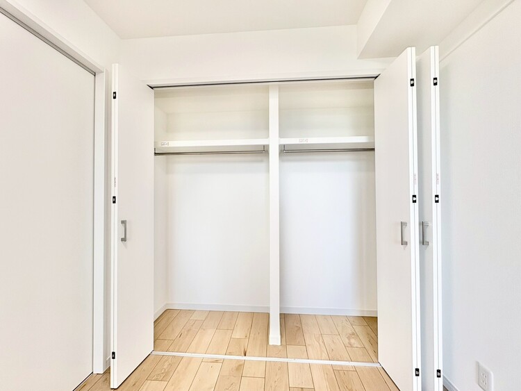 その他 収納スペースが付いていて、お部屋を広く使っていただけます。
