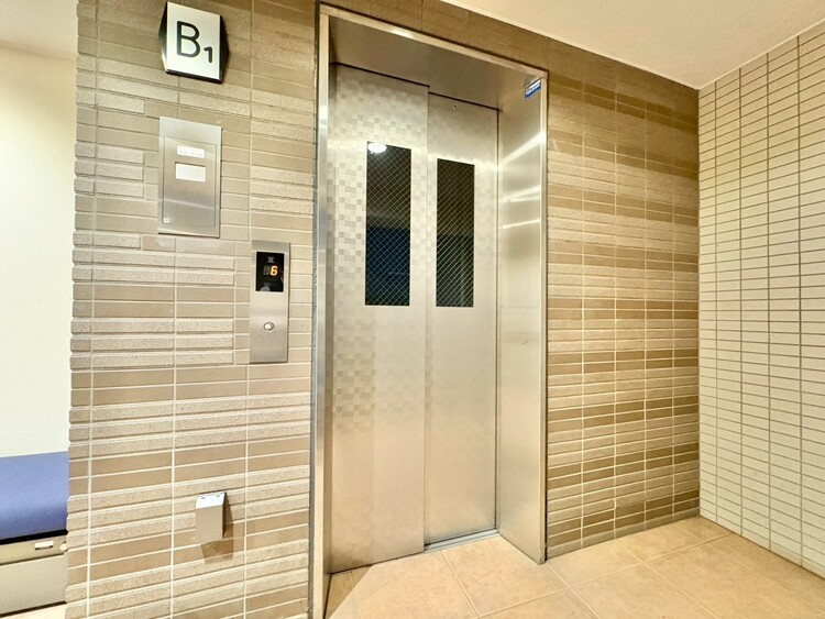 その他 エレベーター完備のため荷物が多くなっても安心。