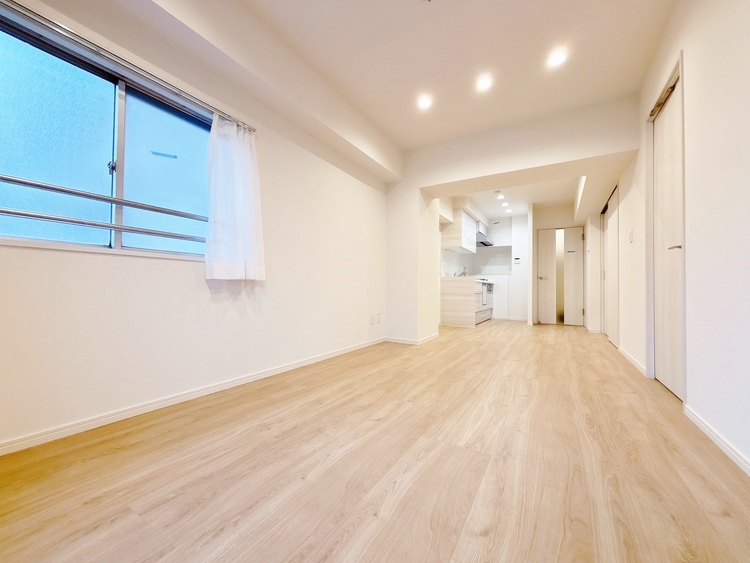 その他 ※CG加工により家具を再現しております。通風・採光に優れ、心地よい光と風が溢れています。