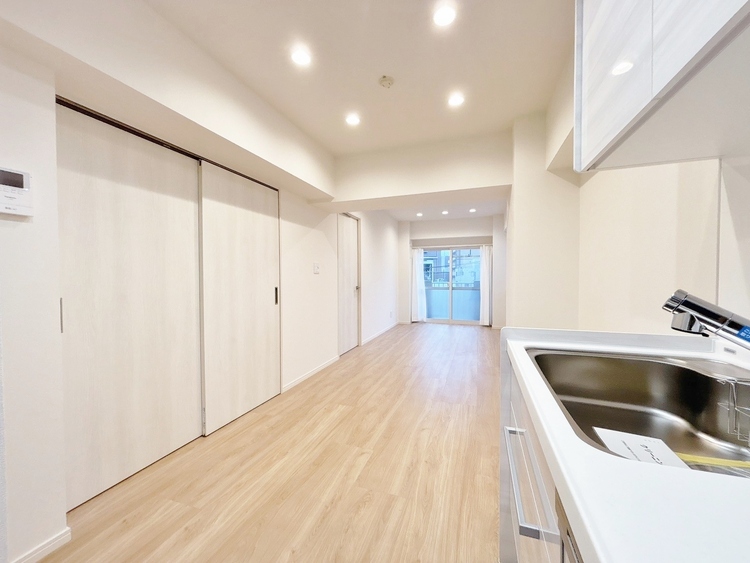 その他 ※CG加工により家具を再現しております。伸びやかな空間のなかで、ゆったりとしたひとときを過ごせます。