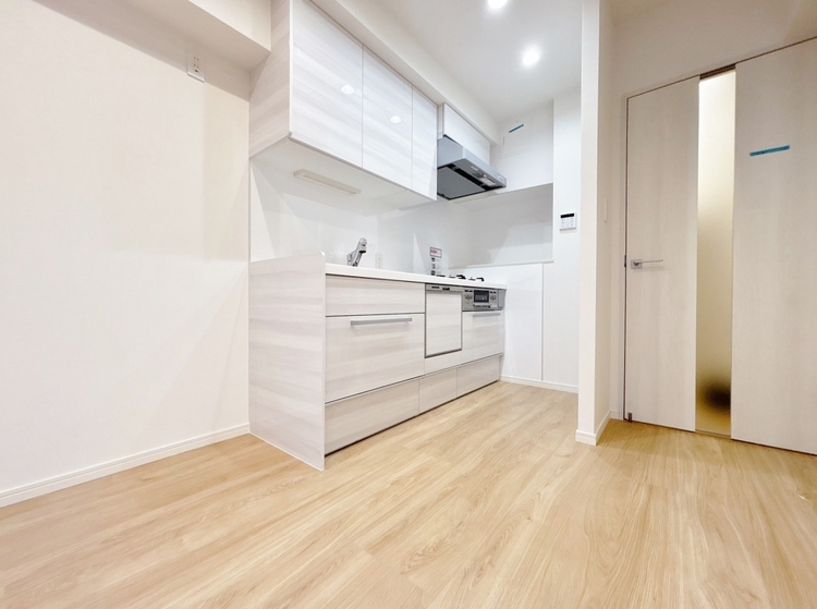 その他 ※CG加工により家具を再現しております。落ち着いた雰囲気に包まれて、伸びやかな空間。