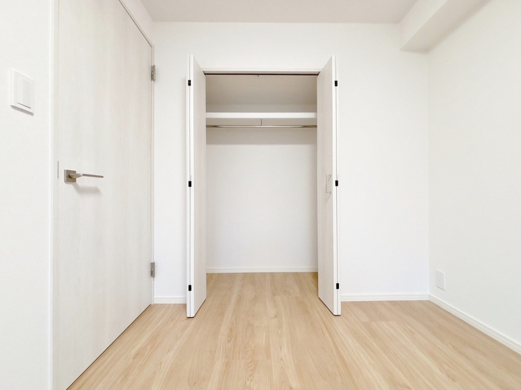 その他 ※CG加工により家具を再現しております。収納スペースが付いていて、お部屋を広く使っていただけます。