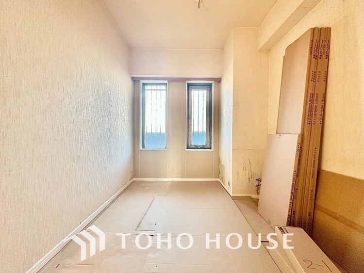 内装 現在改装中◆快適◆な暮らしに不可欠な収納スペース。快適さとともに思い出も詰まっていく。