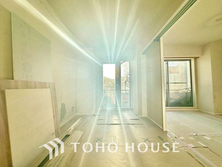 内装 現在改装中◆属毛離裏◆子は父を手本とし、母に愛育されて成長する。家族の深い繋がり。いつまでも大切にしたい。