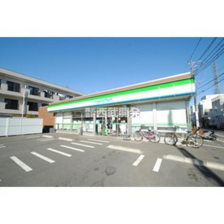 周辺 ファミリーマート(約700m)