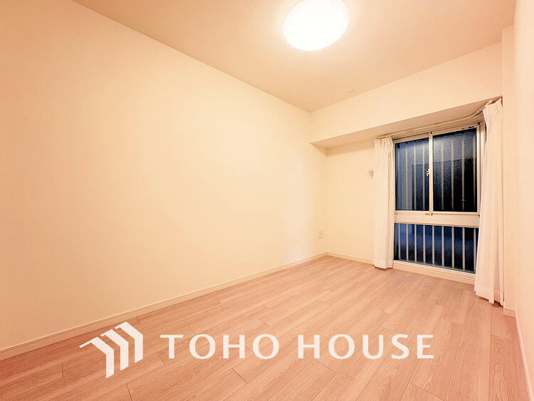 内装 1日の疲れを癒し、心地よく寛げるようゆったりとした広さをしています