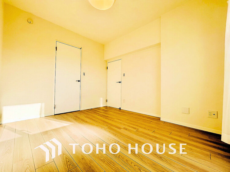 内装 1日の疲れを癒し、心地よく寛げるようゆったりとした広さをしています