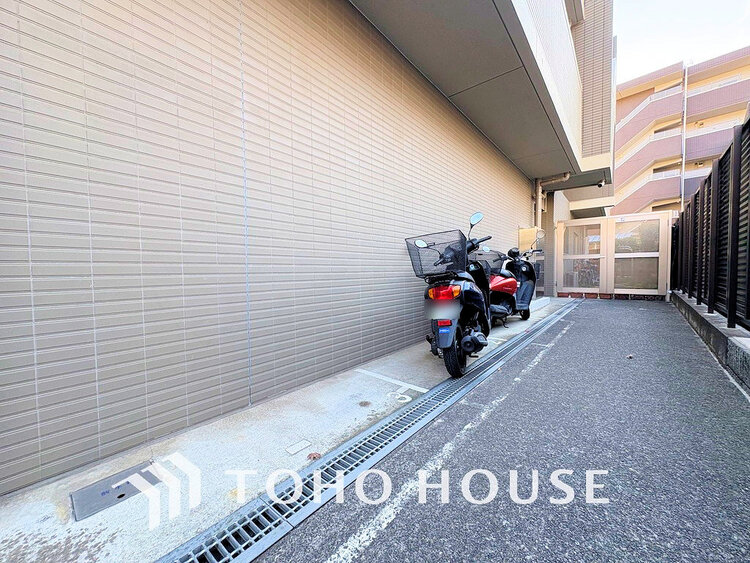 その他 バイク置場（料金・空き状況はご確認ください）