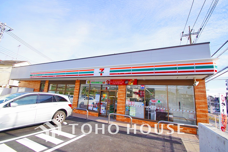 周辺 セブンイレブン 横浜美しが丘5丁目店　距離120ｍ