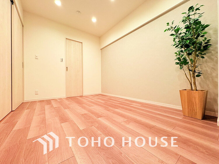 内装 シンプルですっきりとした室内は飽きのこない居心地の良い雰囲気