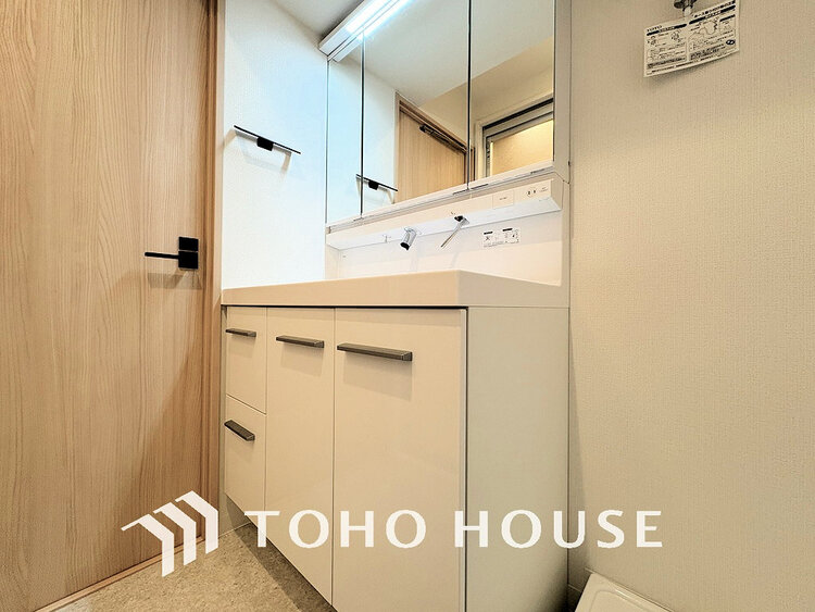 洗面 清潔感のある脱衣場