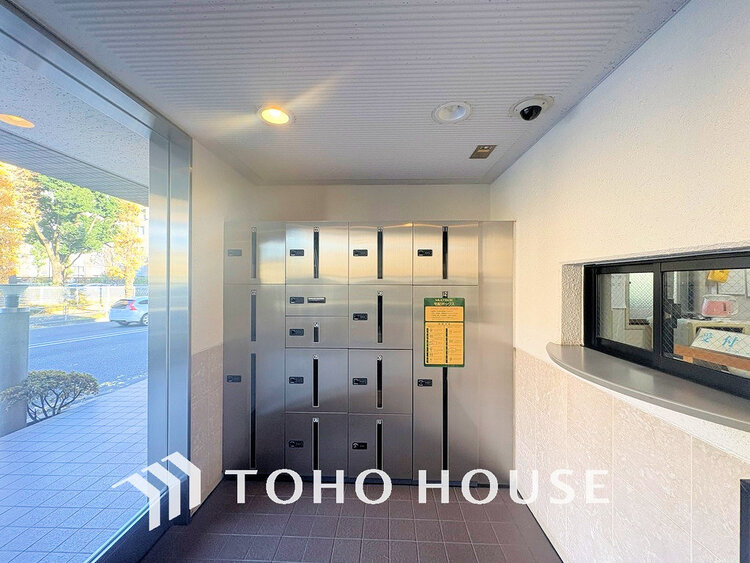 その他 便利な宅配ボックスで、不在時の荷物の受け取りも安心