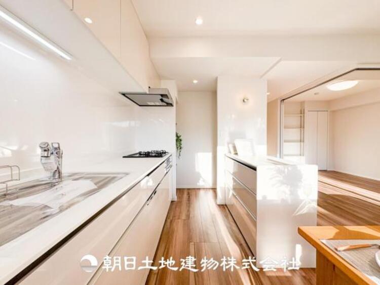 キッチン 快適な日常を支える機能性と強さがひとつになった自慢のキッチンです。