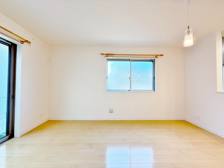 居間 豊かな居住性と、安心感を満たすクオリティが見事に調和した住空間。