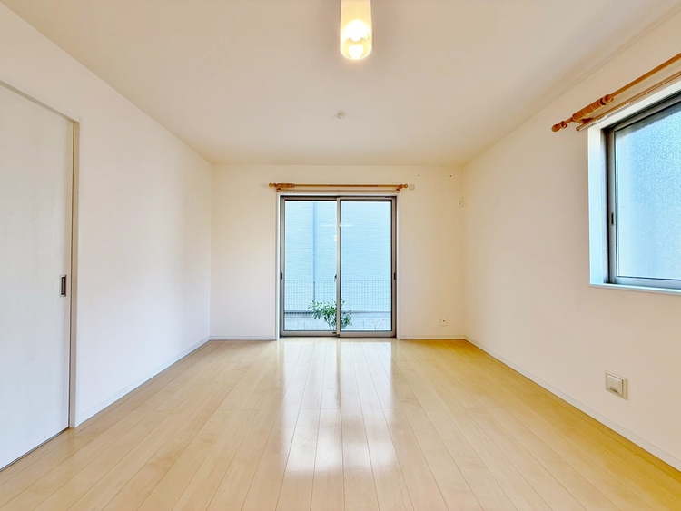 居間 過ごす時間が、たくさんの思い出として紡がれていく場所。