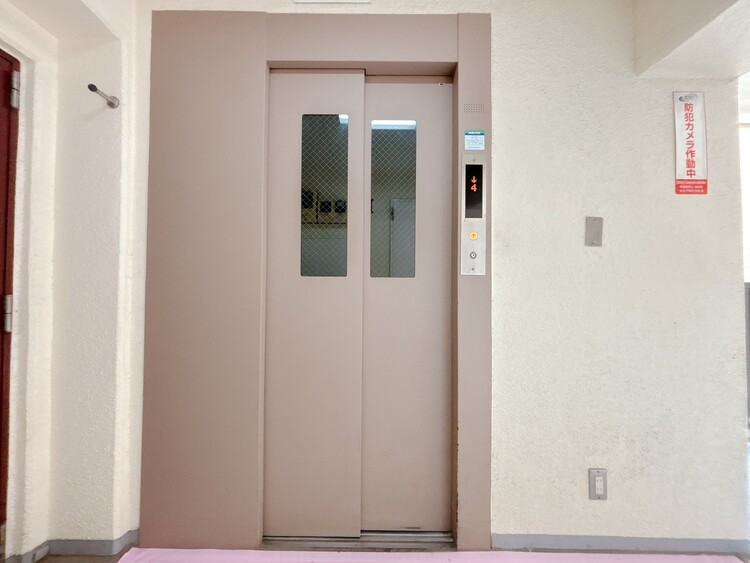 その他 エレベーターの管理も、きちんと行き届いてます。