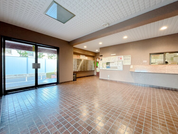 エントランス エントランスは、毎日の行き帰りで使う大事な空間です。