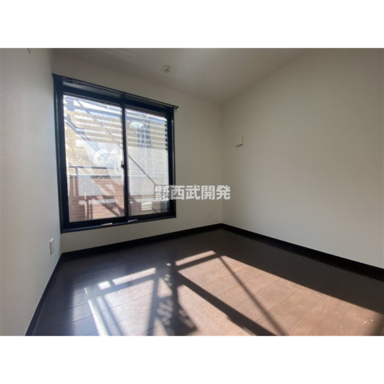 内装 ２階洋室４．５帖