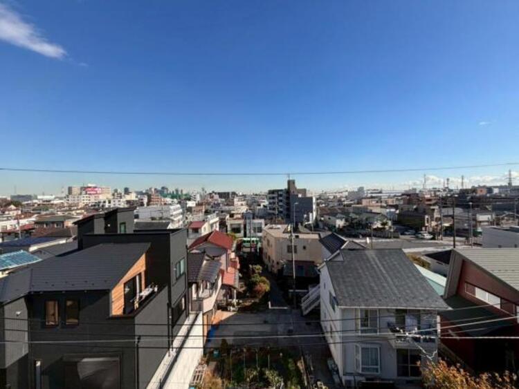 その他 伸びやかな眺望も広がり、爽やかな風を感じて、心躍る素敵な暮らしがはじまります！ 