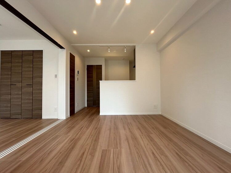 その他 シンプルな内装と偏り過ぎないデザインで統一しました。