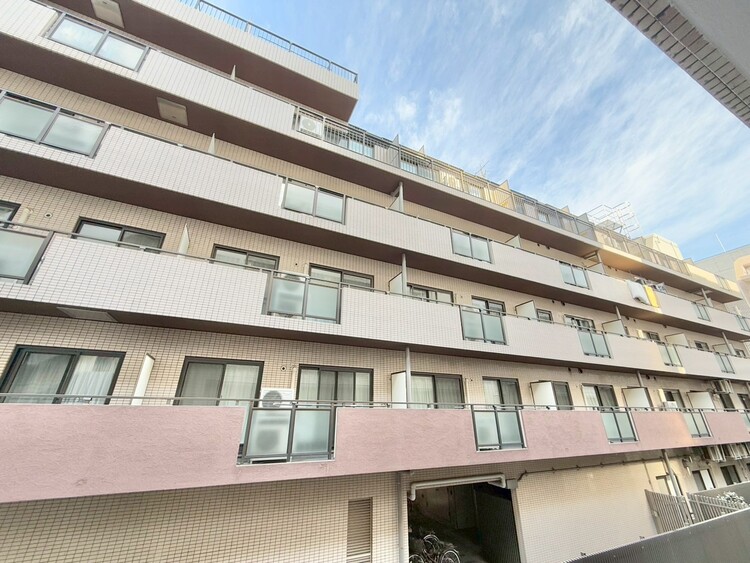 その他 眺望や窓からの景色が良いと、家で過ごす時間も快適です。