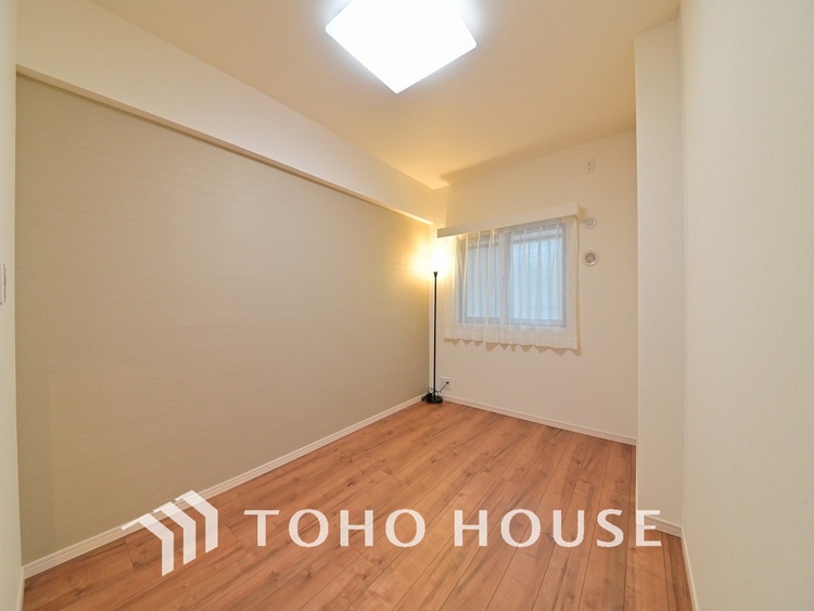 内装 1日の疲れを癒し、心地よく寛げるようゆったりとした広さをしています