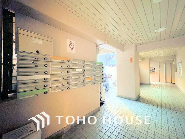 エントランス エントランス