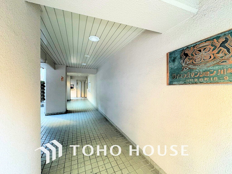 エントランス エントランス