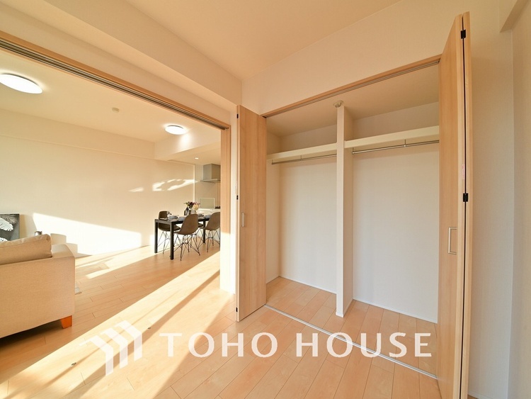 収納 居室　収納