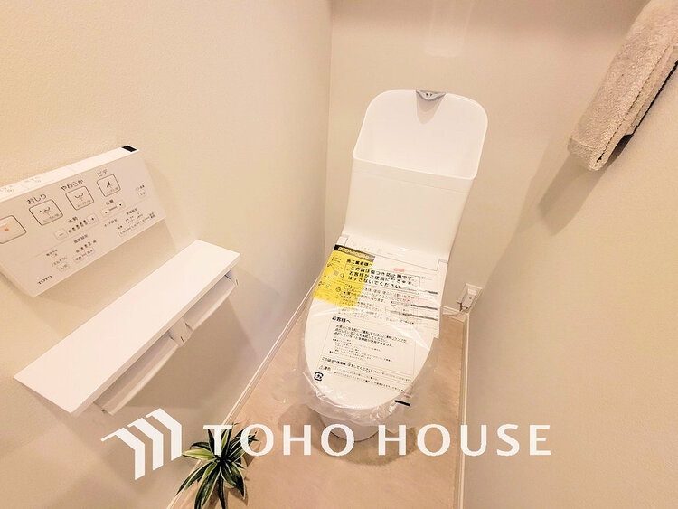 トイレ トイレには快適な温水洗浄便座付