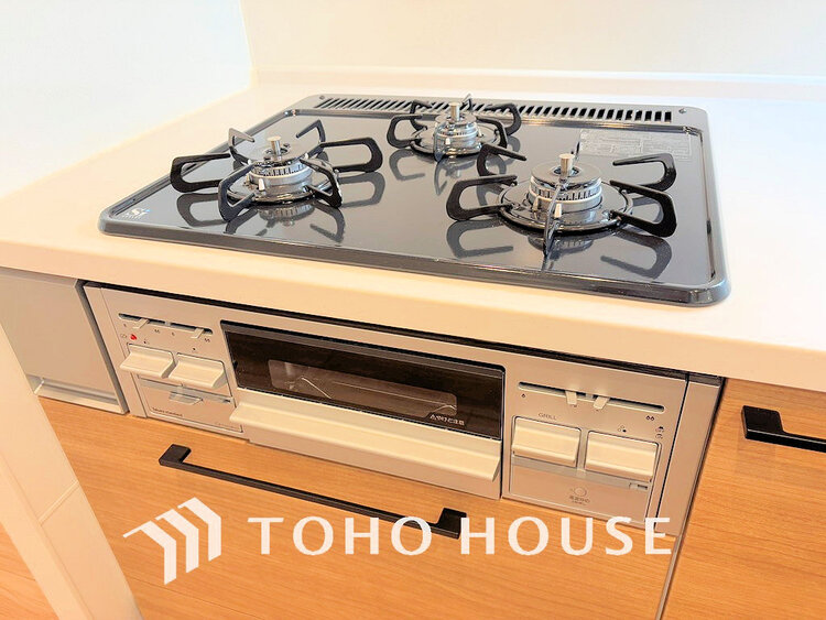 その他 3口ガスコンロでお料理のスピードもUP。効率よくお料理できますね