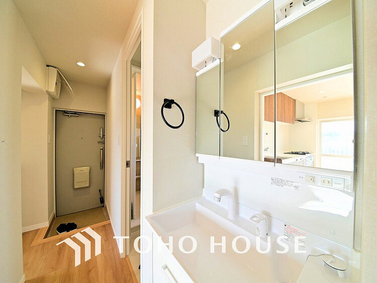 洗面 清潔感のある脱衣場