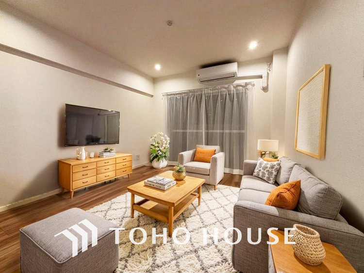 内装 明るいLDKは自然と家族が集まるコミュニケーションの場所に（家具は全てCGです）