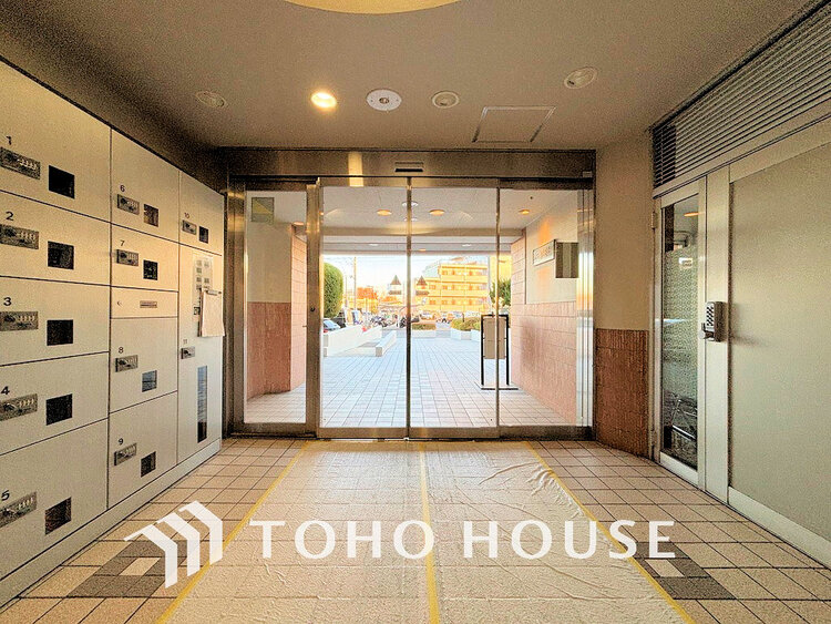 その他 宅配ロッカーがあり不在時の荷物受け取りも安心