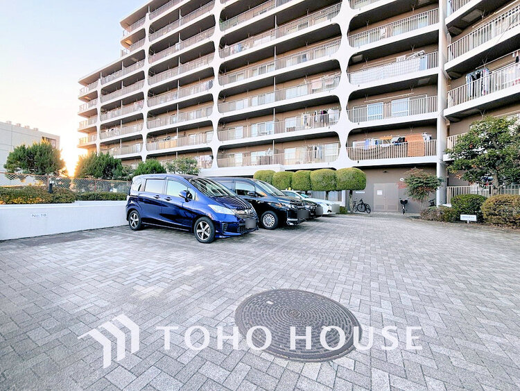 駐車場 駐車場（料金・空き状況はご確認ください）