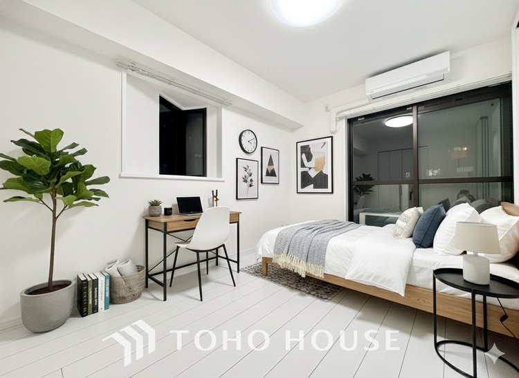 内装 ＊配置してある家具や小物はCGによるイメージ画像です。寝室は一日の疲れを癒す大切な空間。快適で落ち着けるおすすめの間取りです。