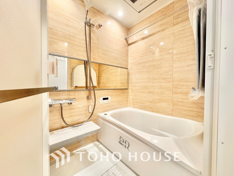 風呂 浴室は一日の疲れを癒す特別な空間。清潔感と快適性で心身ともにリフレッシュできます。