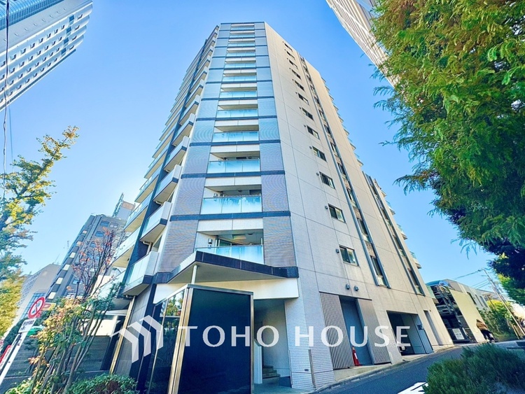 外観 【そよぐ風、緑の香り】澄み切った空気。移ろう季節の中、ゆっくりと流れる時間を、大切な人と愛でる至福。幸せを噛みしめる穏やかな生活。