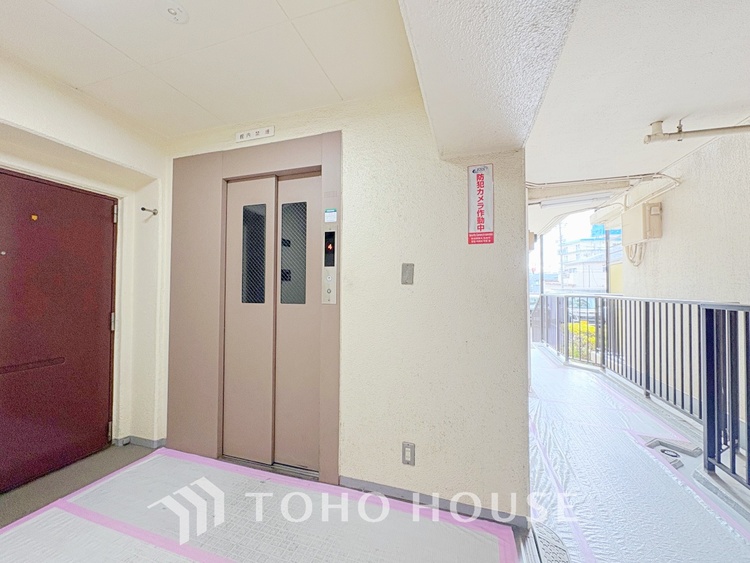 エントランス スケルトンリノベーション（内装・設備・配管などをすべて解体し、間取りを含めて一から作り直す大規模なリノベーション）実施中！2026年1月末完成予定