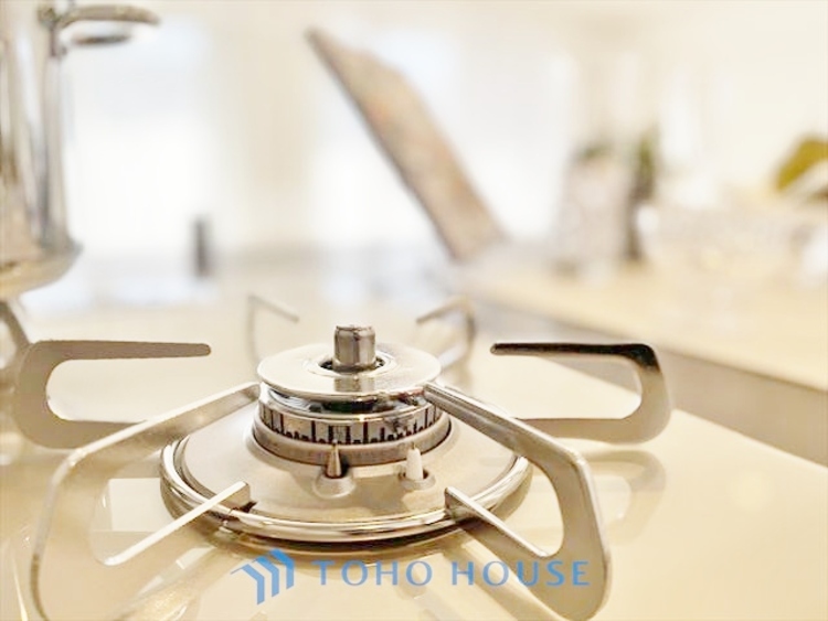 キッチン ◆夏の海の空◆あの頃の夏空のブルースカイ。太陽と潮のかおりが僕の鼻をかすめのんびりとしたリゾート地の情景が思い浮かぶ。心地よい夏の思い出のかおりを。