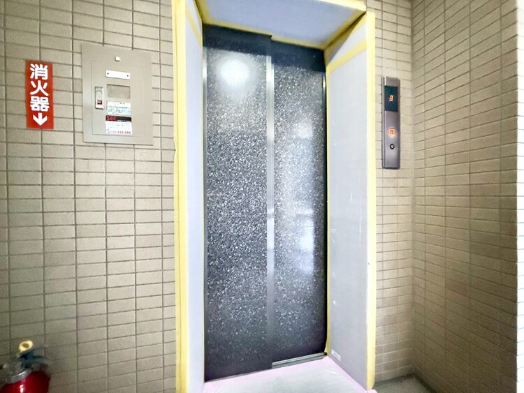 その他 エレベーター完備のため荷物が多くなっても安心。