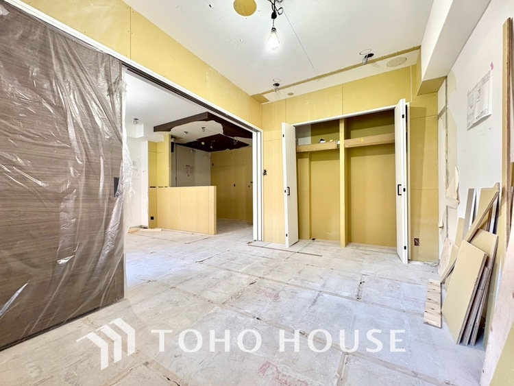 内装 現在改装中◆属毛離裏◆子は父を手本とし、母に愛育されて成長する。家族の深い繋がり。いつまでも大切にしたい。