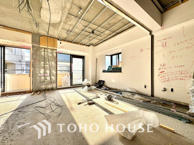 内装 現在改装中◆快適◆な暮らしに不可欠な収納スペース。快適さとともに思い出も詰まっていく。