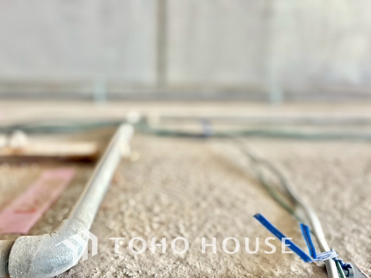 内装 現在改装中◆Sunshine◆光が燦々と入り、いるだけで気持ちいい。「開放的でゆとりあるお部屋です。」