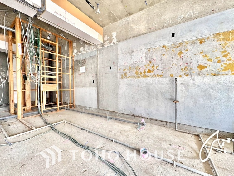 キッチン 現在改装中◆家族のおはよう◆の声を笑顔で迎えてあげられるシステムキッチン。朝ごはんが楽しみでちょっと早起きしたくなるんです。