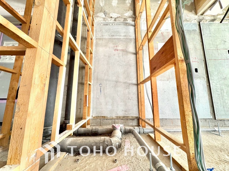 トイレ 現在改装中◆快適◆な生活に不可欠。節水型の高性能トイレを新設。