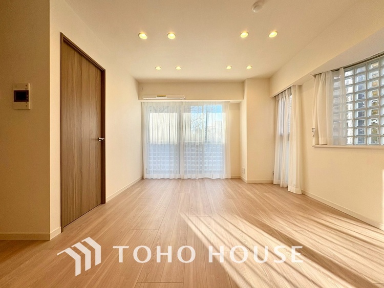 内装 【LIVING】◆家族◆愛する家族を一目で見渡せる。家族が集う空間。永遠に続く幸せな毎日を、ここで。