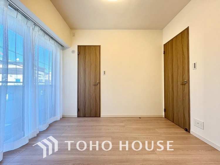 内装 【PRIVATE ROOM】◆快適◆な暮らしに不可欠な収納スペース。快適さとともに思い出も詰まっていく。